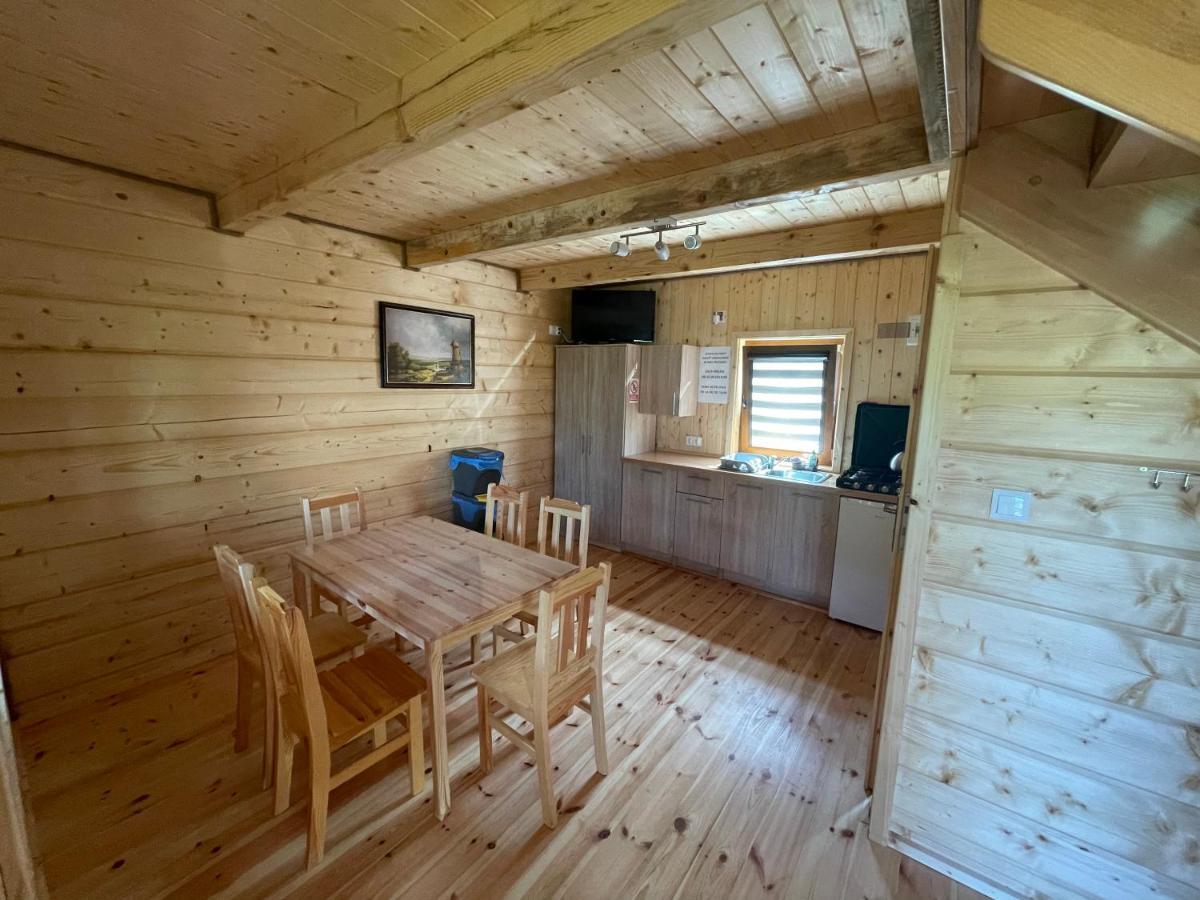 Uweronci Hotel Ustrzyki Dolne Luaran gambar